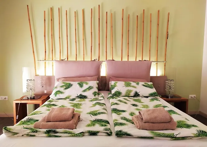 Bed & Breakfast For 4*